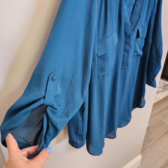 Torrid 3/4 Sleeve Blouse - Picture 2 of 5